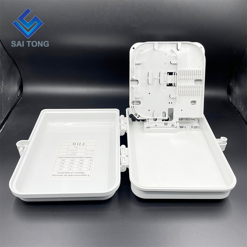 Scatola terminale per apparecchiature in fibra FDB Made in China Scatola di distribuzione in fibra ottica per interni / esterni a 16 conduttori con adattatore SC 16 pezzi